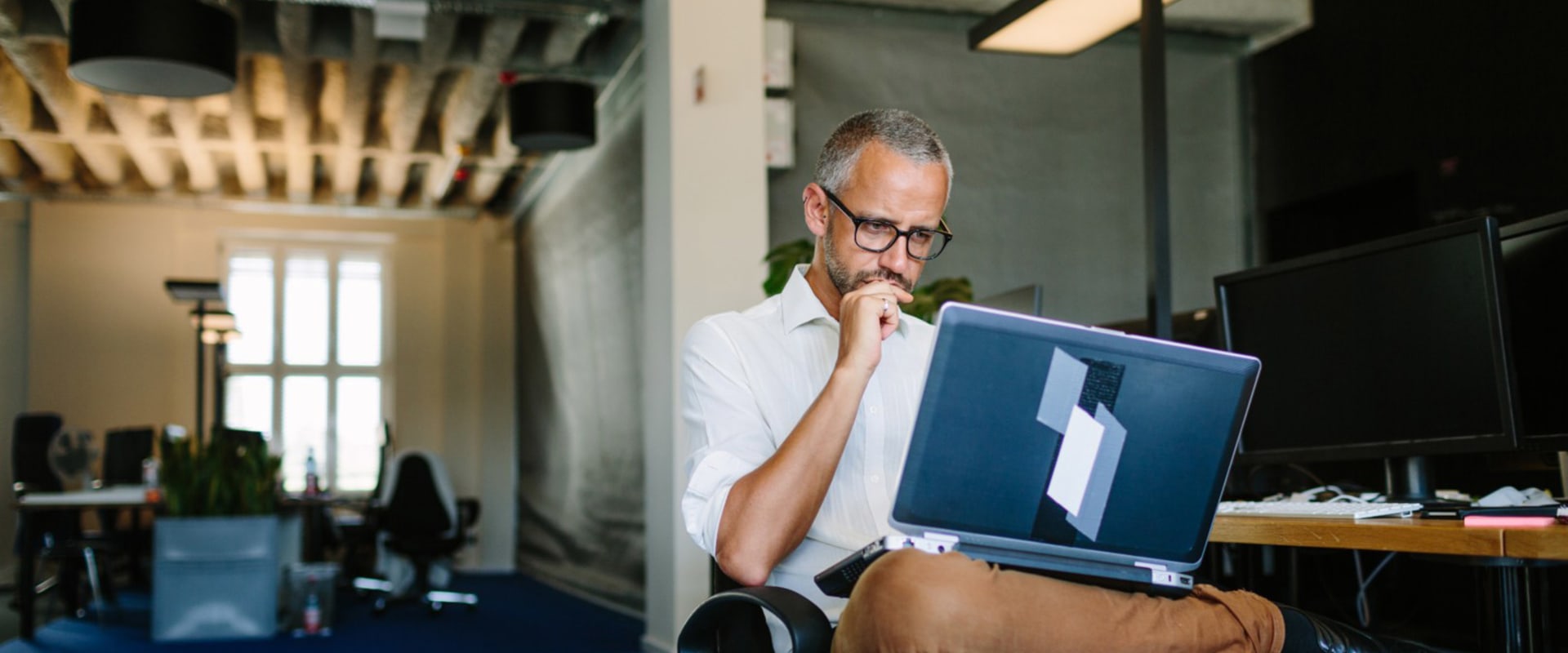 Exploring the Career Options of In-House Counsel
